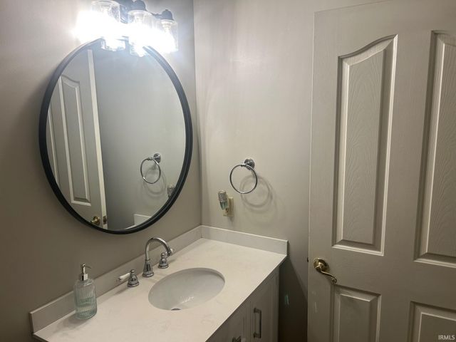 3288 Westhampton Drive, Newburgh, IN 47630