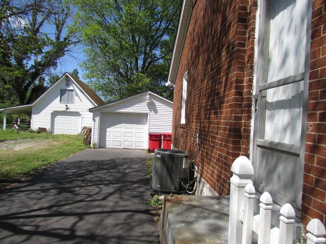 815 Bridgeport Road, Frankfort, KY 40601