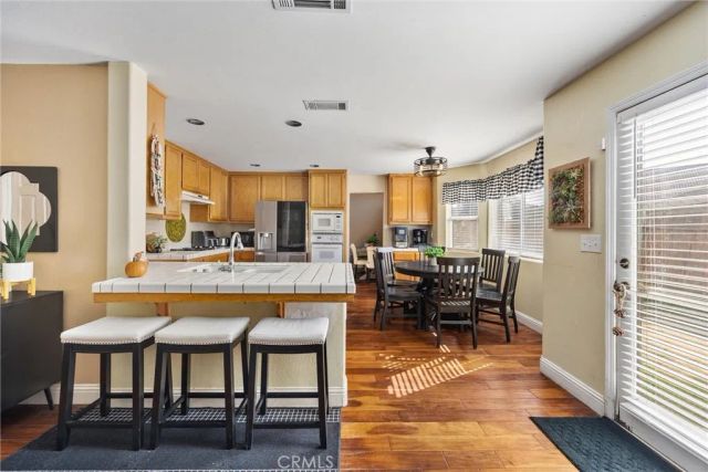 9711 Touchstone, Bakersfield, CA 93311