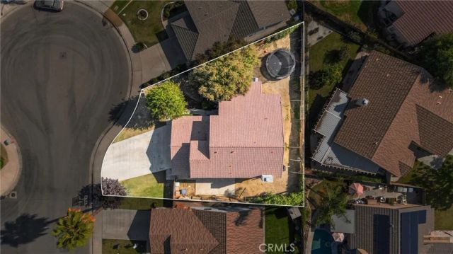 9711 Touchstone, Bakersfield, CA 93311