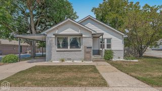 1011 W Court Street W, Paragould, AR 72450