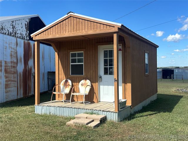 404517 E 1080 Road, Henryetta, OK 74437