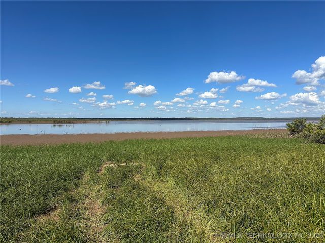 404517 E 1080 Road, Henryetta, OK 74437