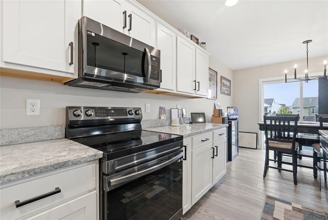 1278 Echo Ridge Ln, Marion, IA 52302