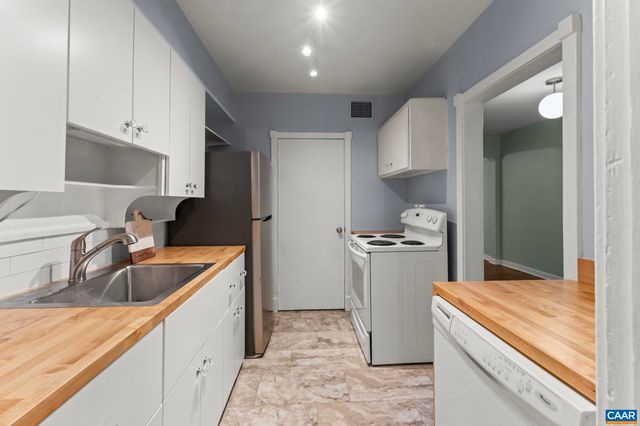 119 WEST PARK DR, Charlottesville, VA 22901