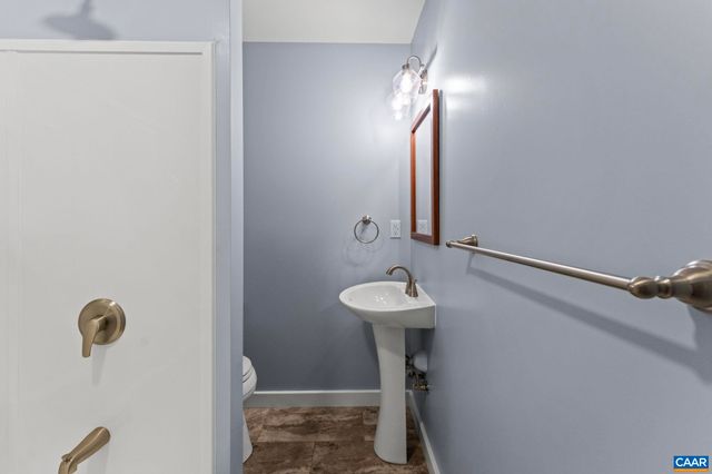 119 WEST PARK DR, Charlottesville, VA 22901