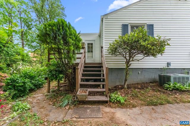119 WEST PARK DR, Charlottesville, VA 22901