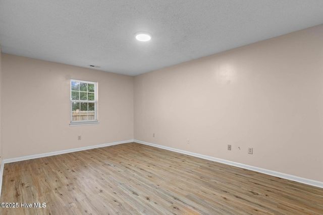 2045 Derby Run Road, Jacksonville, NC 28546