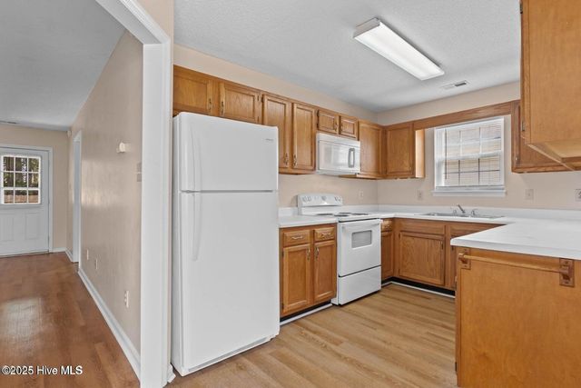 2045 Derby Run Road, Jacksonville, NC 28546