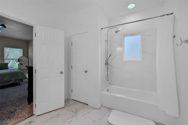 1408 Doty Street, Gainesville, TX 76240