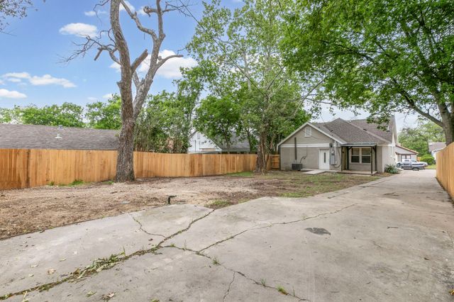 1812 Seneca Avenue, Waco, TX 76707