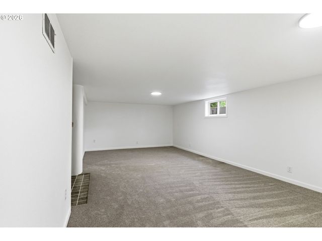 4944 Ne 37TH Ave, Portland, OR 97211