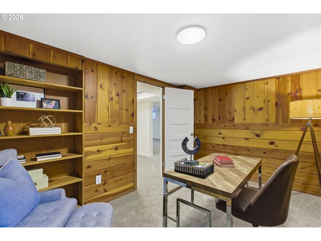 4944 Ne 37TH Ave, Portland, OR 97211