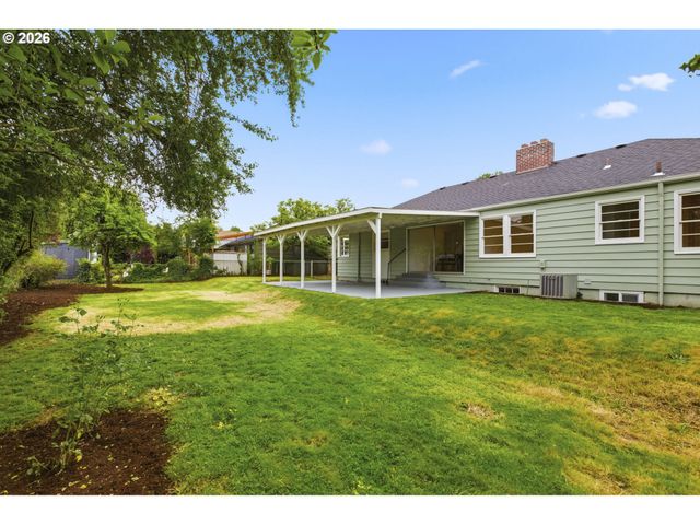 4944 Ne 37TH Ave, Portland, OR 97211