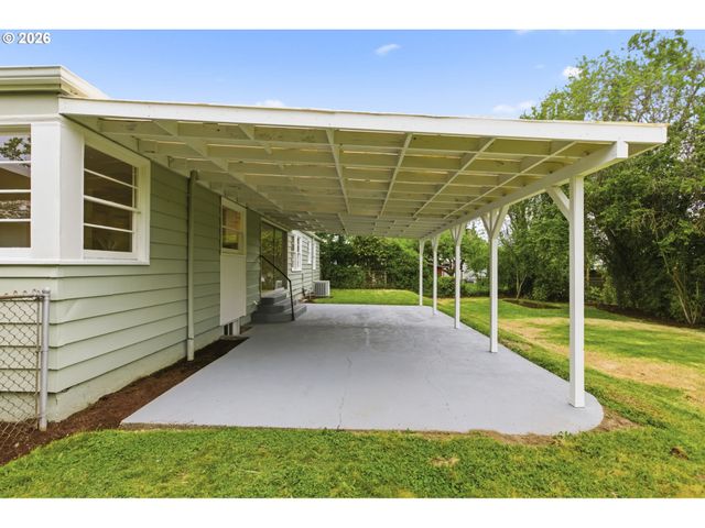 4944 Ne 37TH Ave, Portland, OR 97211