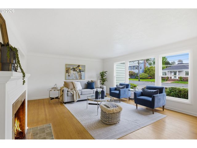 4944 Ne 37TH Ave, Portland, OR 97211
