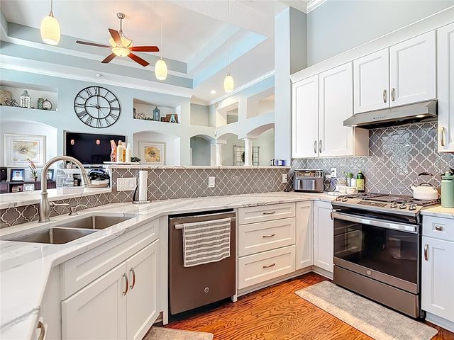 4805 TEA ROSE COURT, Lutz, FL 33558