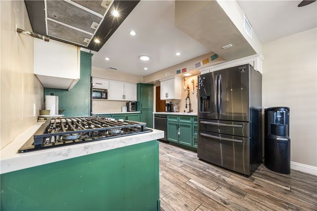 1059 W Grand Avenue, Pomona, CA 91766
