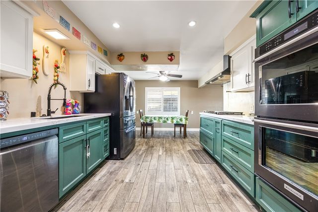 1059 W Grand Avenue, Pomona, CA 91766