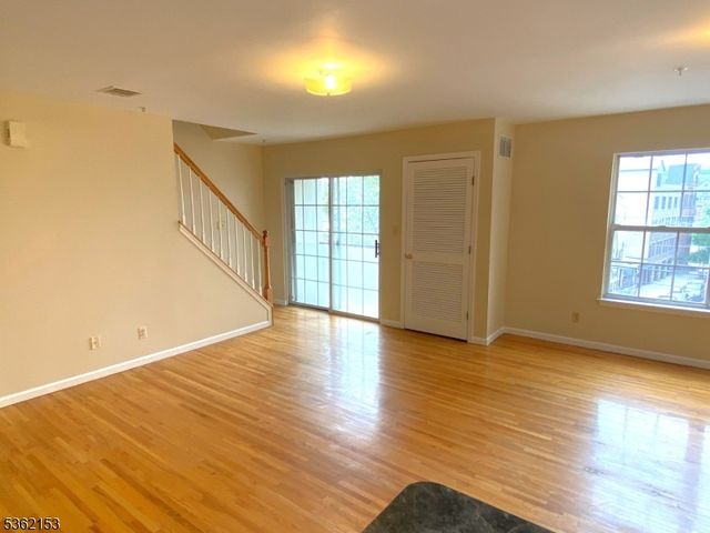 76 Union St Unit A10, Newark City, NJ 07105