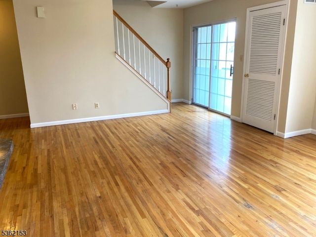 76 Union St Unit A10, Newark City, NJ 07105