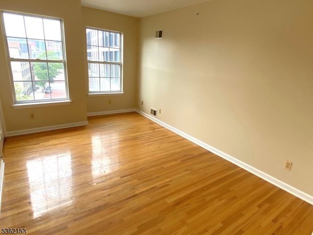 76 Union St Unit A10, Newark City, NJ 07105