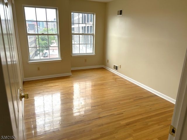 76 Union St Unit A10, Newark City, NJ 07105