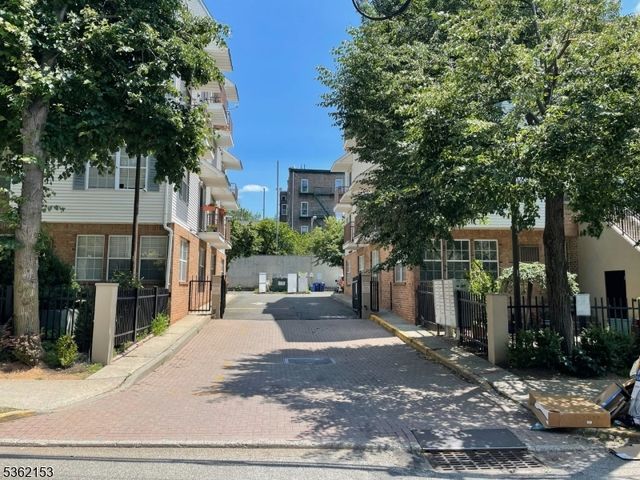 76 Union St Unit A10, Newark City, NJ 07105