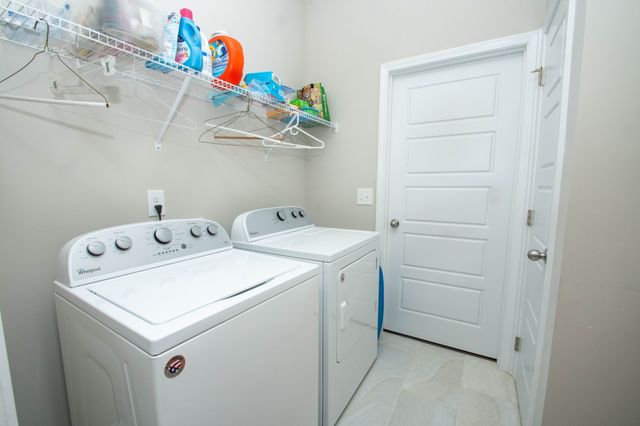 2709 Remington Trce, Clarksville, TN 37043