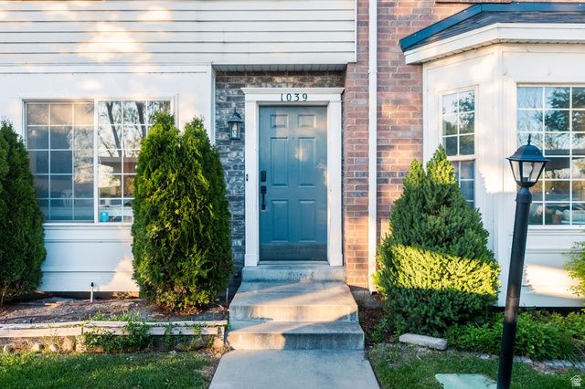 1039 S EASTGATE DR, Provo, UT 84606