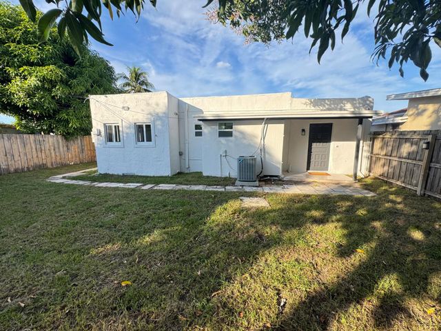 508 Palmetto Street 1, West Palm Beach, FL 33405
