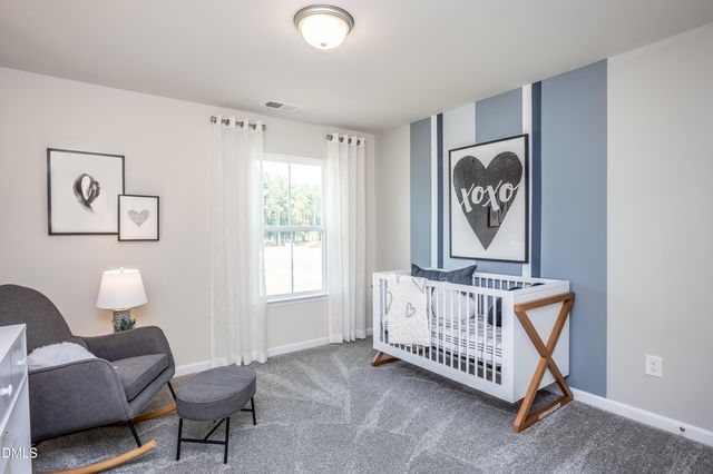 281 Ravenscraig Park Place, Raleigh, NC 27603