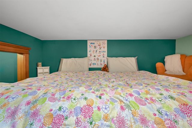 910 Iowa Heights Road, Sedro Woolley, WA 98284