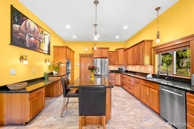 910 Iowa Heights Road, Sedro Woolley, WA 98284