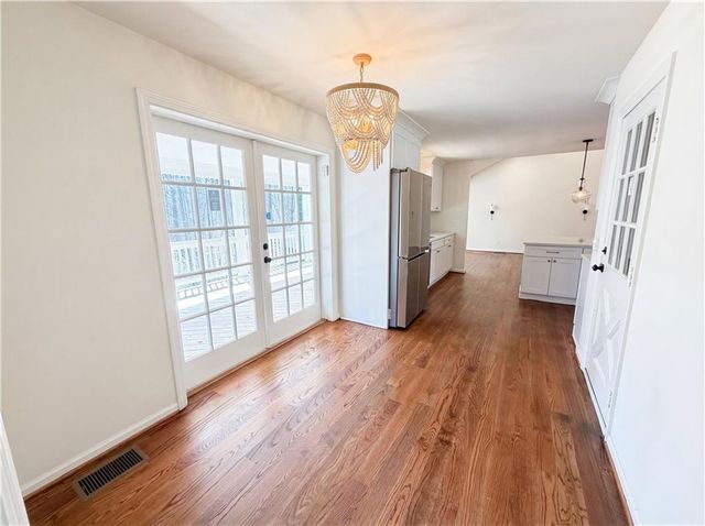 174 Lovelace Lane, Ball Ground, GA 30107