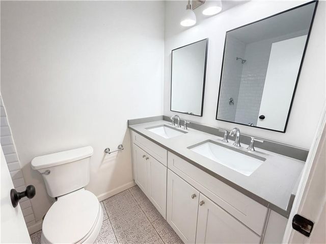 174 Lovelace Lane, Ball Ground, GA 30107