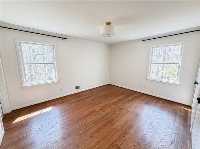 174 Lovelace Lane, Ball Ground, GA 30107