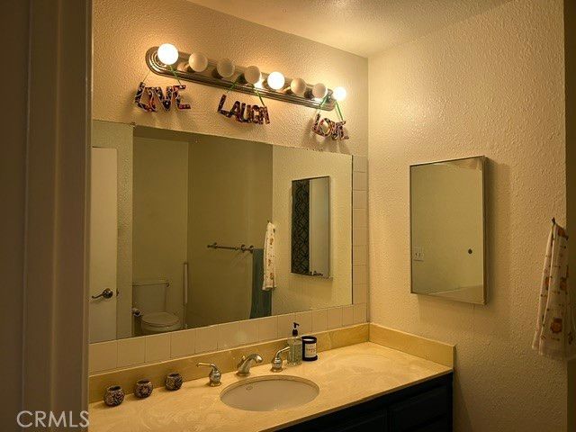 4163 Manhattan Beach Blvd., Lawndale, CA 90260