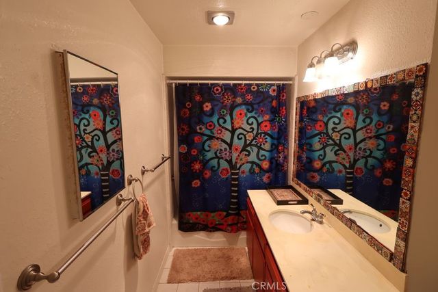 4163 Manhattan Beach Blvd., Lawndale, CA 90260
