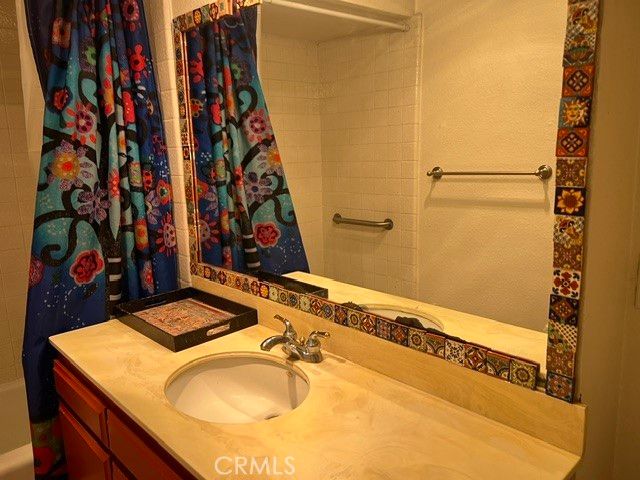 4163 Manhattan Beach Blvd., Lawndale, CA 90260
