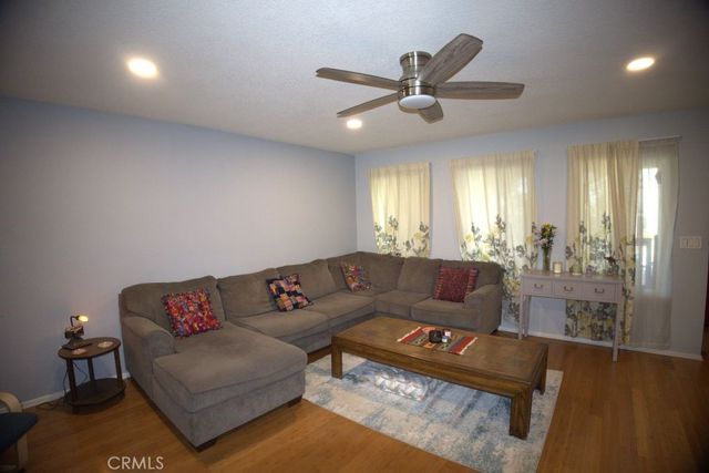 4163 Manhattan Beach Blvd., Lawndale, CA 90260