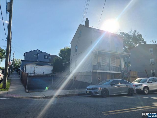 133 Belmont Avenue 2nd & 3rd Fl, Paterson, NJ 07522