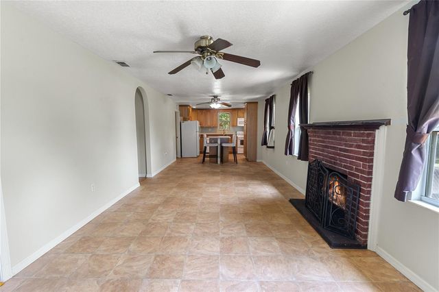 30 E 8TH STREET, Frostproof, FL 33843
