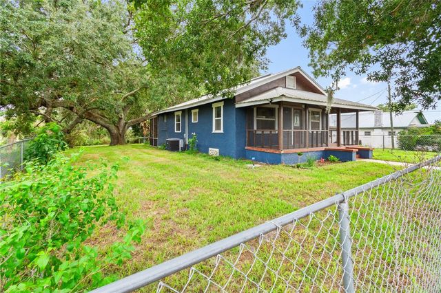 30 E 8TH STREET, Frostproof, FL 33843