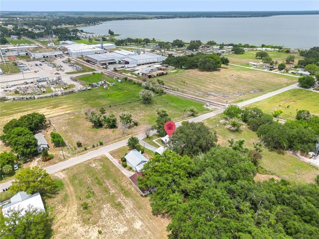 30 E 8TH STREET, Frostproof, FL 33843