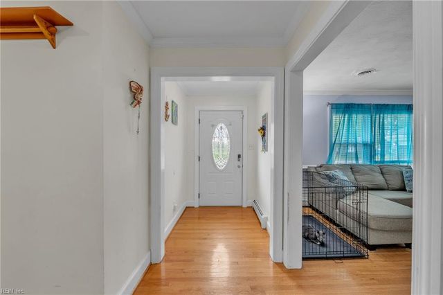 409 Shoreline DR, Hampton, VA 23669