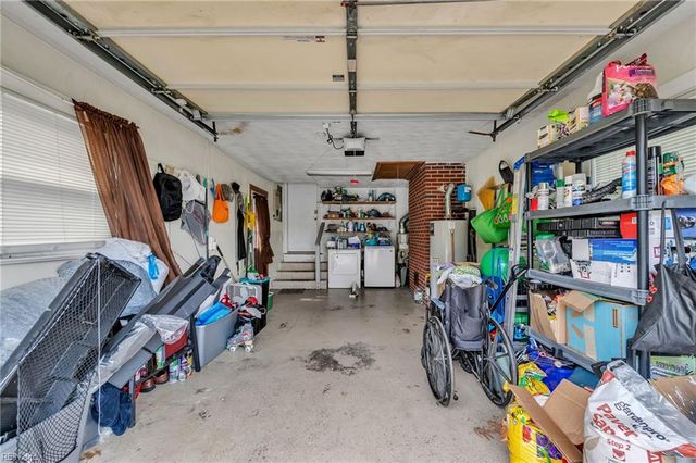 409 Shoreline DR, Hampton, VA 23669