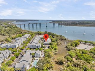 130 River Landing Drive 4102, Charleston, SC 29492