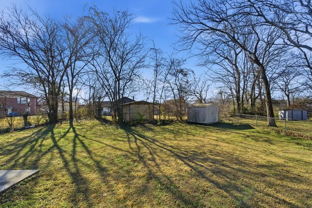 3617 Donna Kay Dr, Nashville, TN 37211