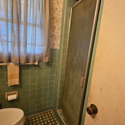 565 W Hartel St., Sour Lake, TX 77659